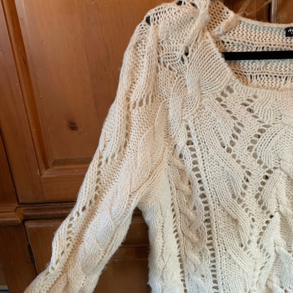 Allen B  Sweater size M - Picture 2 of 4